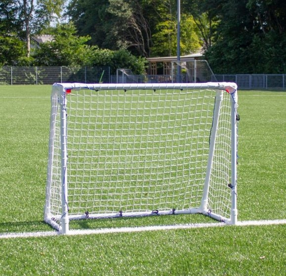 My Hood Galazo 110 x 90 cm voetbaldoel (302090) in de groep SPEELGOED, KINDER- & BABYPRODUCTEN / Buitenspeelgoed / Sport & Spel bij TP E-commerce Nordic AB (D20833)