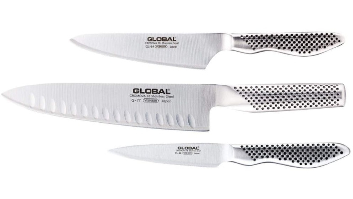 GLOBAL Klassieke 3-delige messenset met geribbeld koksmes (G-773889) in de groep HUISHOUDEN & TUIN / Keukengerei / Keukenmessen & accessoires bij TP E-commerce Nordic AB (D21573)