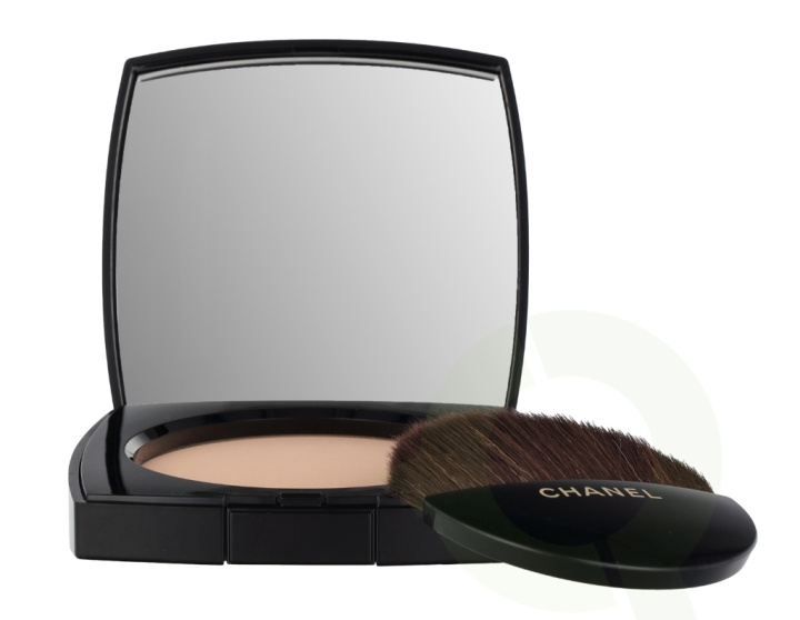 Chanel Les Beiges Belle Mine Poudre 12 g B10 in de groep BEAUTY & HEALTH / Makeup / Make-up gezicht / Poeder bij TP E-commerce Nordic AB (D22109)