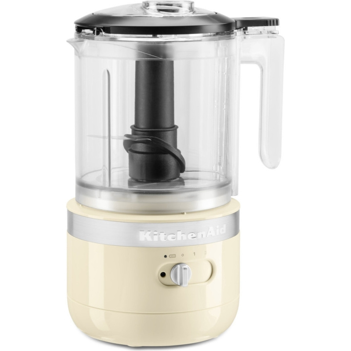 KitchenAid Cordless chopper 1,19 liter Almond cream in de groep HUISHOUDEN & TUIN / Huishoudelijke apparaten / Keukentools & -apparatuur / Mixers & Blenders bij TP E-commerce Nordic AB (D22964)