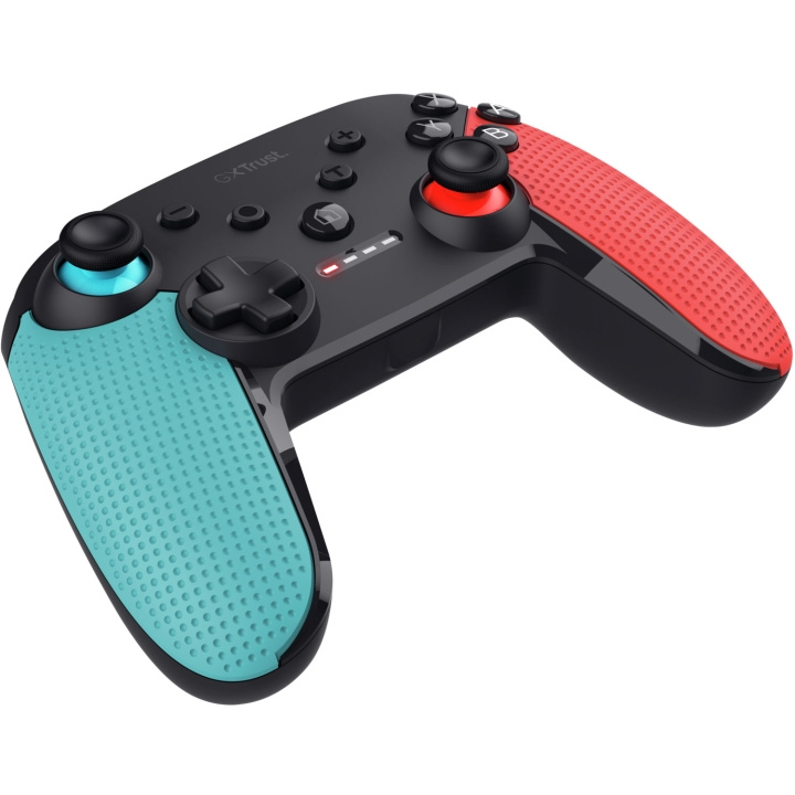 Trust GXT 1246B Muta Trådlös handkontroll Nintendo Switch/Switch 2 Blå/Röd in de groep HOME ELECTRONICS / Spelconsoles en accessoires / Nintendo Switch bij TP E-commerce Nordic AB (D23792)