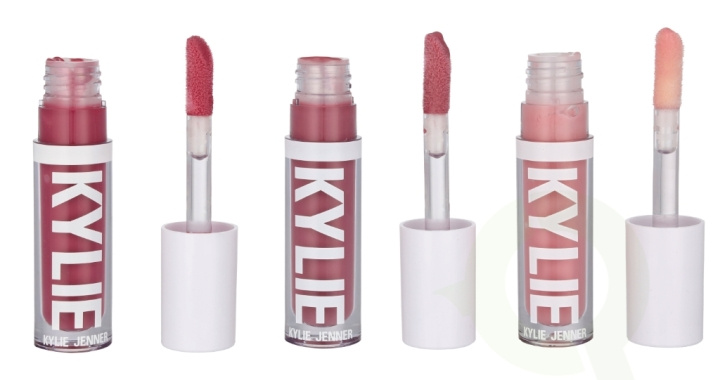 Kylie Cosmetics Lip Gloss Set 9.66 ml Pink Trouble 3.22 ml /Rose Temptation 3.22 ml / Berry Kiss 3.22 ml in de groep BEAUTY & HEALTH / Makeup / Lippen / Lipp gloss bij TP E-commerce Nordic AB (D24081)