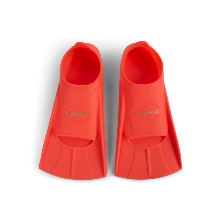Filibabba Zwemvinnen maat 24-26 - Warm rood (FI-03556) in de groep SPEELGOED, KINDER- & BABYPRODUCTEN / Buitenspeelgoed / Badspeelgoed bij TP E-commerce Nordic AB (D24310)