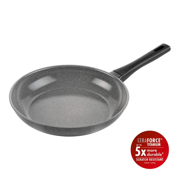 Zwilling Terreno Plus Keramische Koekenpan - Grijs - 28 cm in de groep HUISHOUDEN & TUIN / Keukengerei / Koekenpannen bij TP E-commerce Nordic AB (D24621)