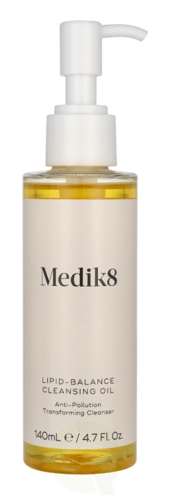 Medik8 Lipid-Balance Cleansing Oil 140 ml in de groep BEAUTY & HEALTH / Huidsverzorging / Gezicht / Schoonmaak bij TP E-commerce Nordic AB (D28239)