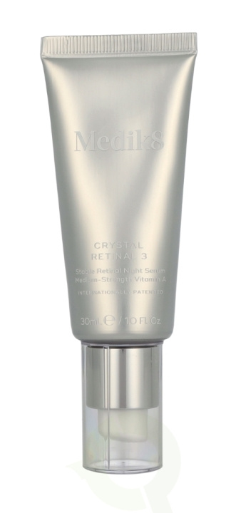 Medik8 Crystal Retinal 3 Night Serum 30 ml in de groep BEAUTY & HEALTH / Huidsverzorging / Gezicht / Nachtcrème bij TP E-commerce Nordic AB (D28255)