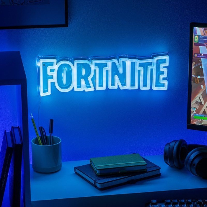 Paladone Fortnite LED Neon Licht Wandmontage in de groep HUISHOUDEN & TUIN / Smart home / Slimme verlichting bij TP E-commerce Nordic AB (D28700)