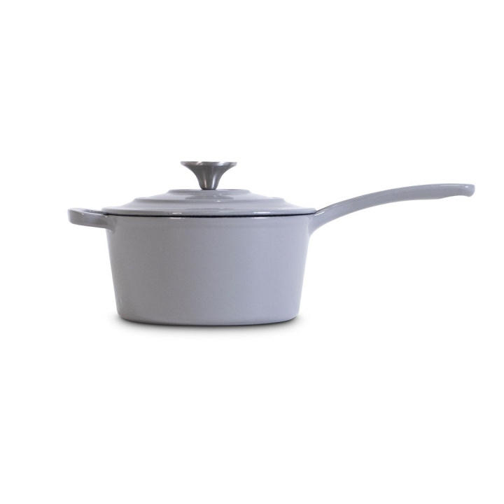 Sobczyk Geëmailleerde gietijzeren steelpan - 19cm in de groep HUISHOUDEN & TUIN / Keukengerei / Potten & Pannen bij TP E-commerce Nordic AB (D28710)