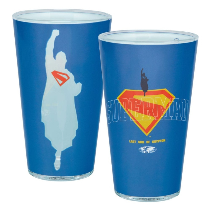 Paladone Superman glas in de groep SPEELGOED, KINDER- & BABYPRODUCTEN / Eten & Drinken / Babyflessen & Accessoires bij TP E-commerce Nordic AB (D28819)