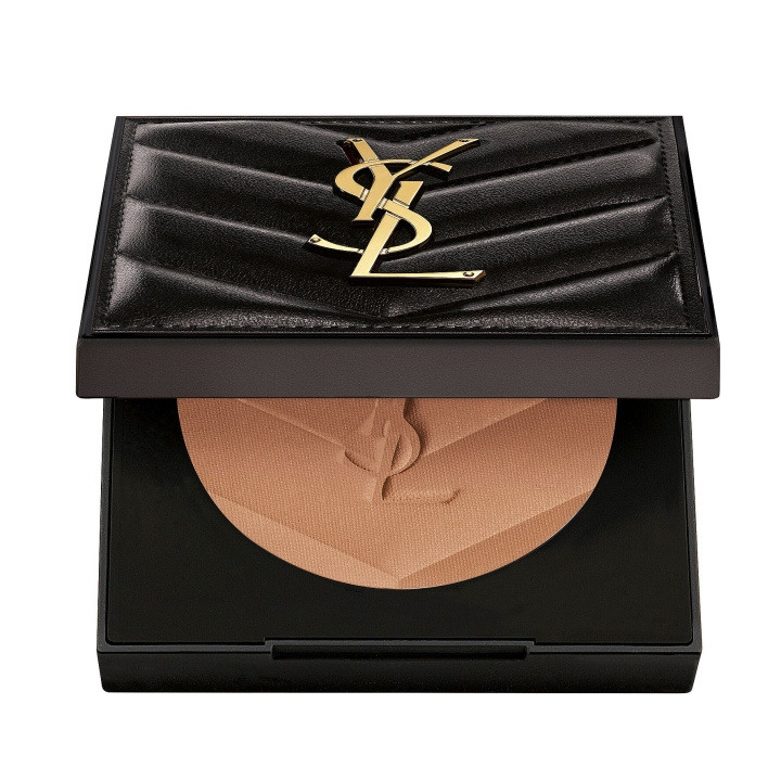 Yves Saint Laurent Urenlang Hyper Finish 04 in de groep BEAUTY & HEALTH / Makeup / Make-up gezicht / Contour/Highlight bij TP E-commerce Nordic AB (D29347)