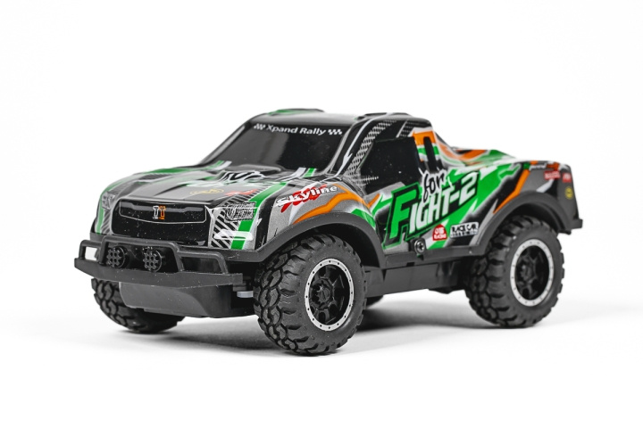 TEC-TOY Fight-2 R/C 1:24 2,4GHz met verlichting, groen (471276) in de groep SPEELGOED, KINDER- & BABYPRODUCTEN / Op afstand bestuurbaar / Afstand bestuurbare auto\'s bij TP E-commerce Nordic AB (D29978)