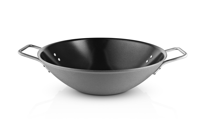Eva Trio Grey Line Wok - Grijs - 5.0 L - 32 cm in de groep HUISHOUDEN & TUIN / Keukengerei / Koekenpannen bij TP E-commerce Nordic AB (D31069)