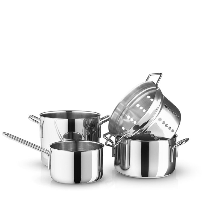Eva Trio Roestvrij staal 4 st. Kookgerei Set 1,8 L + 3,6 L + 4,8 L + Pasta inzetstuk in de groep HUISHOUDEN & TUIN / Keukengerei / Potten & Pannen bij TP E-commerce Nordic AB (D31155)