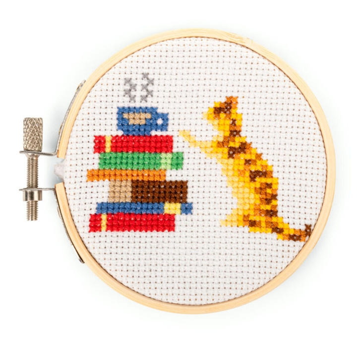 Kikkerland Kat Mini Kruissteek Borduurmotief - (GG269) in de groep SPEELGOED, KINDER- & BABYPRODUCTEN / Speelgoed / Ambachten bij TP E-commerce Nordic AB (D31220)