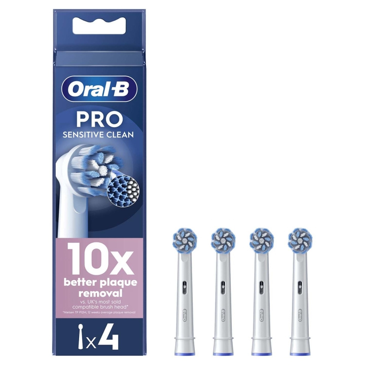 Oral B Borsthuvud Sensitive Clean & Care 4st in de groep BEAUTY & HEALTH / Mondverzorging / Elektrische tandenborstelaccessoires bij TP E-commerce Nordic AB (D34340)