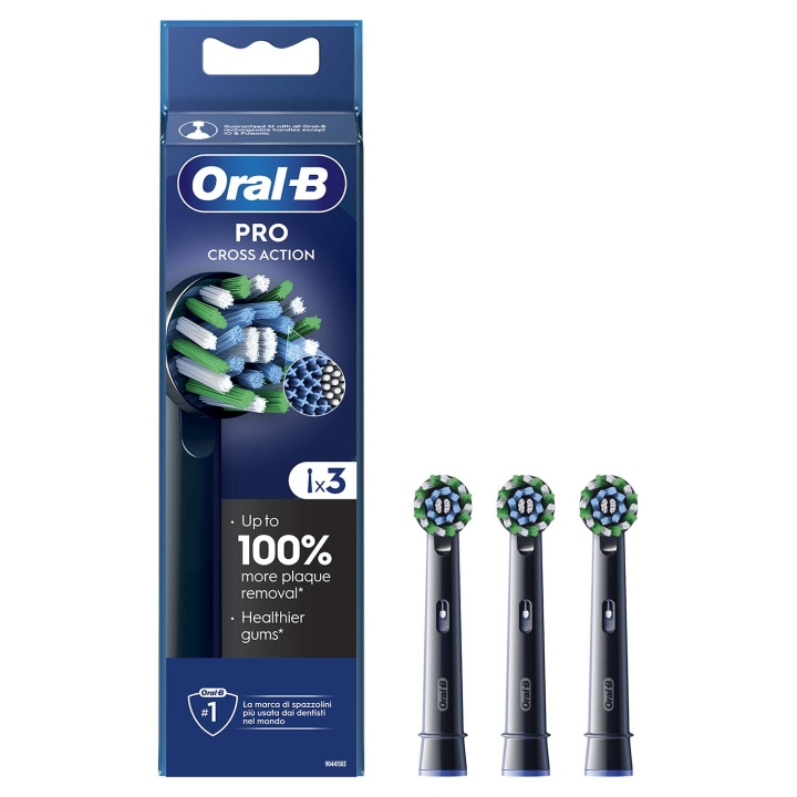 Oral B Borsthuvud Cross Action Black 3st in de groep BEAUTY & HEALTH / Mondverzorging / Elektrische tandenborstelaccessoires bij TP E-commerce Nordic AB (D34342)
