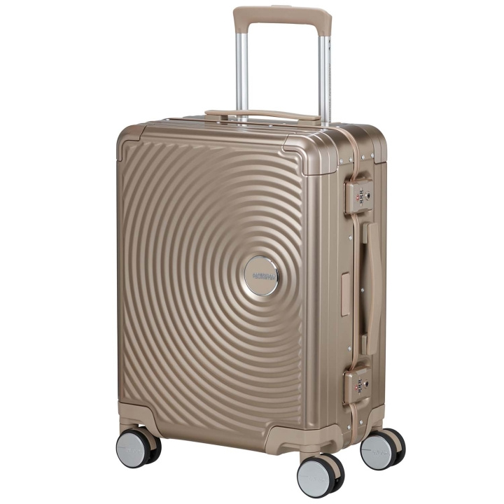 American Tourister Kabinväska Soundbox Aluminium 55 Bronze in de groep SPORT, VRIJE TIJD & HOBBY / Reisaccessoires / Koffers bij TP E-commerce Nordic AB (D34371)