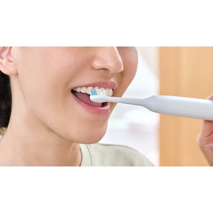 Philips Borsthuvud Sonicare Optimal White 4st HX6064/87 in de groep BEAUTY & HEALTH / Mondverzorging / Elektrische tandenborstelaccessoires bij TP E-commerce Nordic AB (D34467)