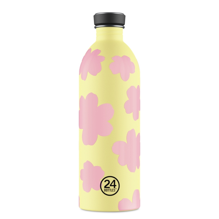 24Bottles Urban Bottle - Daydreaming Yellow - 1000 ml in de groep SPORT, VRIJE TIJD & HOBBY / Buitenrecreatie / Thermosflessen & Waterflessen bij TP E-commerce Nordic AB (D37430)