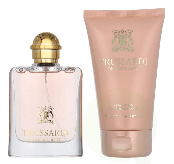 Trussardi Delicate Rose Urban Giftset 150 ml Edt Spray 50ml/Body Lotion 100ml in de groep BEAUTY & HEALTH / Geuren & Parfum / Parfum / Parfum voor haar bij TP E-commerce Nordic AB (D39688)