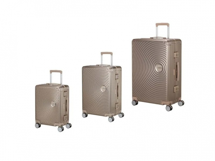 American Tourister Resväskor 3-pack Soundbox Alu Silver in de groep SPORT, VRIJE TIJD & HOBBY / Reisaccessoires / Koffers bij TP E-commerce Nordic AB (D40672)