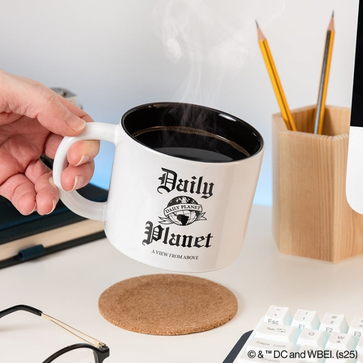 Paladone Daily Planet-mok in de groep SPORT, VRIJE TIJD & HOBBY / Leuke dingen / Bekers bij TP E-commerce Nordic AB (D41404)