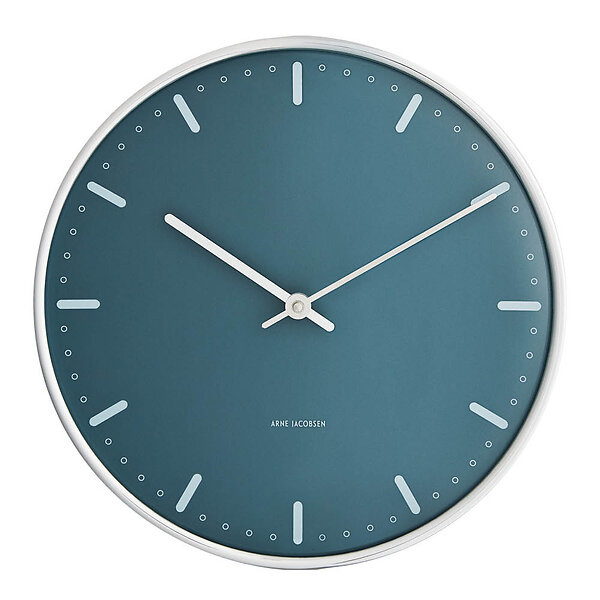 Arne Jacobsen Clocks Arne Jacobsen - City Hall wandklok - Ø29 cm - Blauw in de groep HUISHOUDEN & TUIN / Horloges & Tellers / Wandklokken bij TP E-commerce Nordic AB (D42393)