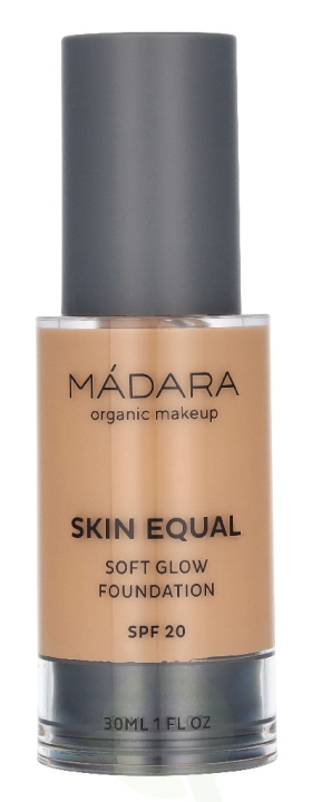 Madara Skin Equal Soft Glow Foundation SPF15 30 ml #50 Golden Sand in de groep BEAUTY & HEALTH / Makeup / Make-up gezicht / Foundation bij TP E-commerce Nordic AB (D45046)