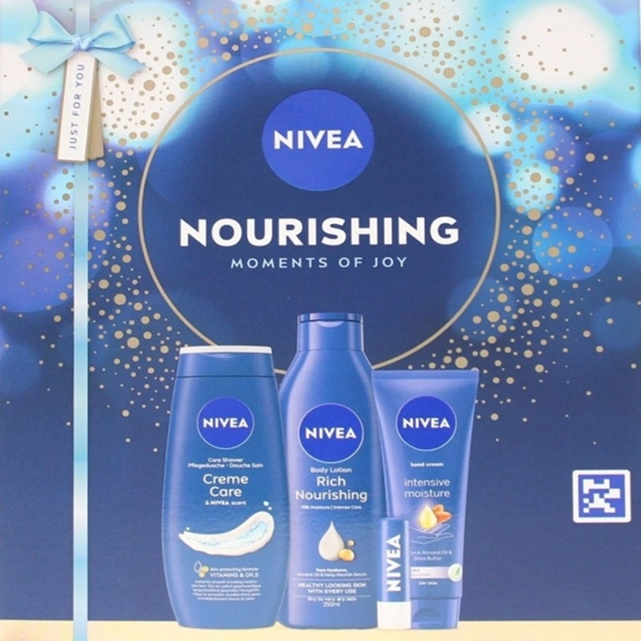Nivea Giftset Nivea Nourishing Moments Of Joy 4pcs in de groep BEAUTY & HEALTH / Cadeausets bij TP E-commerce Nordic AB (D45431)