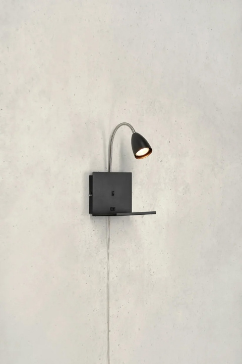 Markslöjd Vägglampa Cuarto 108855 Markslöjd in de groep HOME ELECTRONICS / Verlichting / Wandlampen bij TP E-commerce Nordic AB (D45959)