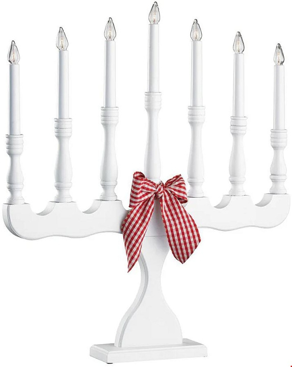 Markslöjd Elljusstake 7-arm Svaneholm 8004,410 vit Markslöjd in de groep HOME ELECTRONICS / Verlichting / Kerstverlichting bij TP E-commerce Nordic AB (D46003)