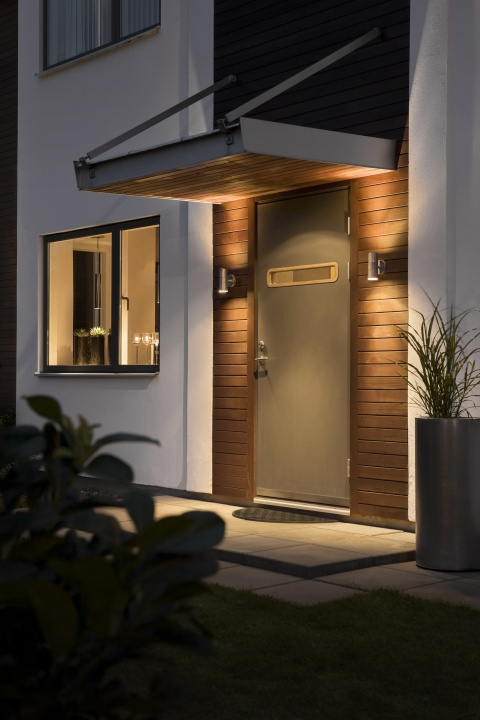 Konstsmide Vägglampa Modena upp/ned Konstsmide in de groep HUISHOUDEN & TUIN / Elektriciteit & Verlichting / Buitenverlichting bij TP E-commerce Nordic AB (D46065)