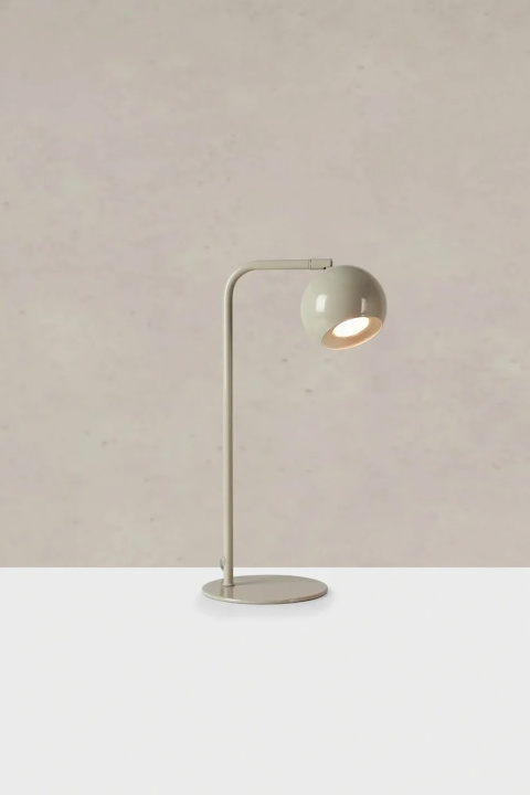 Markslöjd Skrivbordslampa POP 109032 Markslöjd in de groep HOME ELECTRONICS / Verlichting / Tafellampen bij TP E-commerce Nordic AB (D46081)