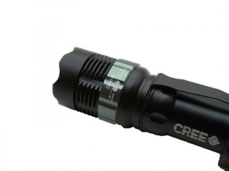 CREE LED SA-6 zaklamp met zoom