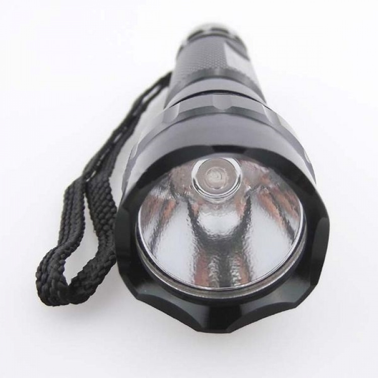 CREE zaklamp met SOS bereik, 600lm, Zwart CREE zaklamp met SOS bereik, 600lm, Zwart