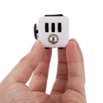 Fidget Cube, Wit/Zwart