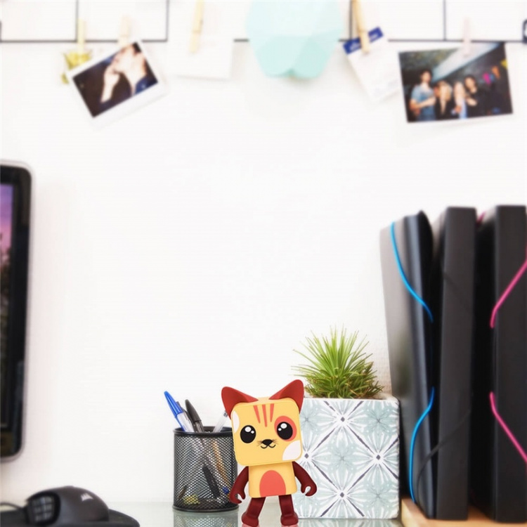 MOB Speaker Bluetooth Dancing Cat
