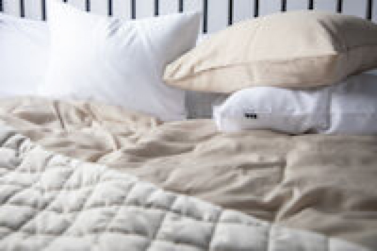 Kosta Linnewäfveri Överkast 180x260, Sand