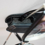 Clip voor zonnebril voor auto, zwart