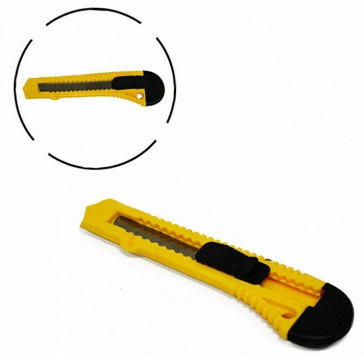 Kleine gereedschapskist met 11 gereedschappen Kleine gereedschapskist met 11 gereedschappen