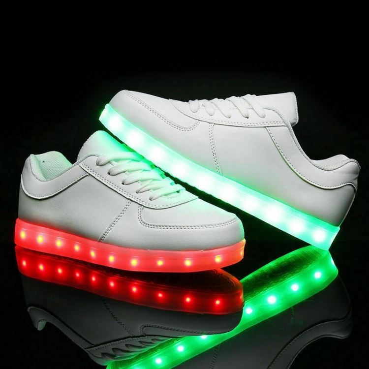 LED Sneakers met veters, maat 36, Wit