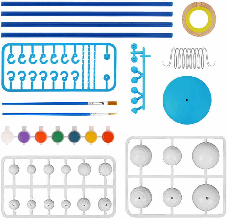 Hangend model van het zonnestelsel + zelfoplichtende verf Hangend model van het zonnestelsel + zelfoplichtende verf