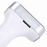 FM-zender met dubbele USB-aansluitingen, display en knoppen, zilver