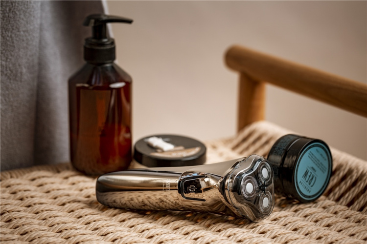 Camry CR 2925 Waterdicht scheerapparaat Camry CR 2925 Waterdicht scheerapparaat