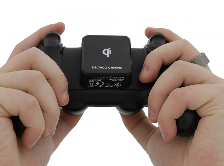 DELTACO GAMING qi draadloze ontvanger voor PS4-controller, zwart DELTACO GAMING qi draadloze ontvanger voor PS4-controller, zwart