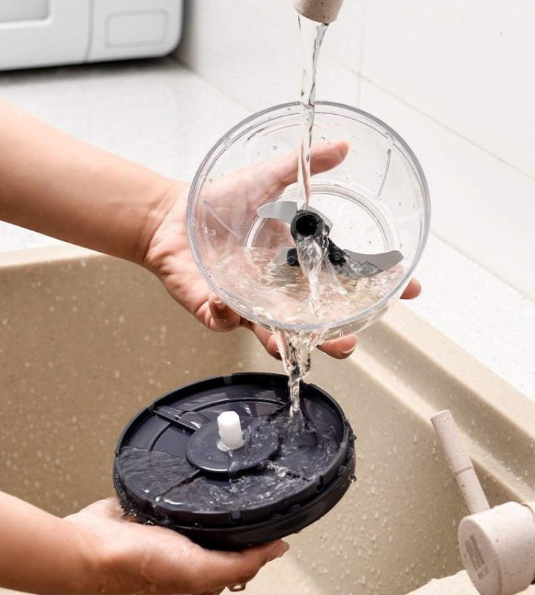 Multisnijder voor handmatig hakken van groenten Multisnijder voor handmatig hakken van groenten