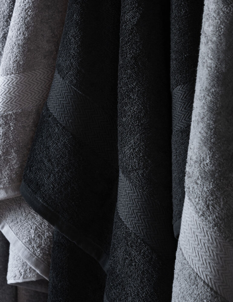 Queen Anne Frotté 420g, 30x50 cm, Svart