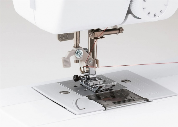 Brother DS120X Sewing machine Brother DS120X Sewing machine