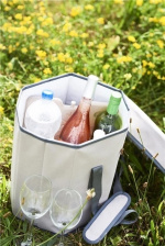 Outfit 20L koeltas met praktisch zitje Outfit 20L koeltas met praktisch zitje