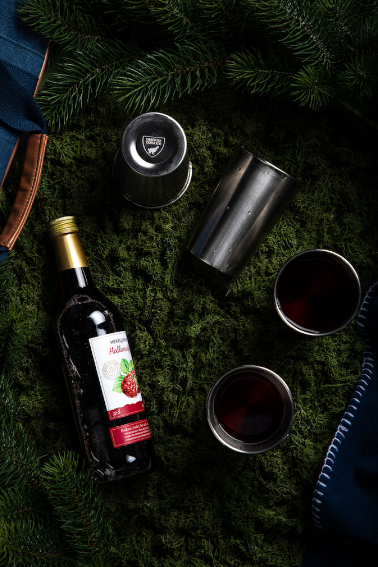 Orrefors Hunting 4-pack Stålmuggar 35 cl